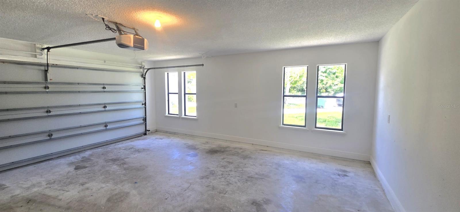 DELTONA LAKES UNIT 03 - Residential