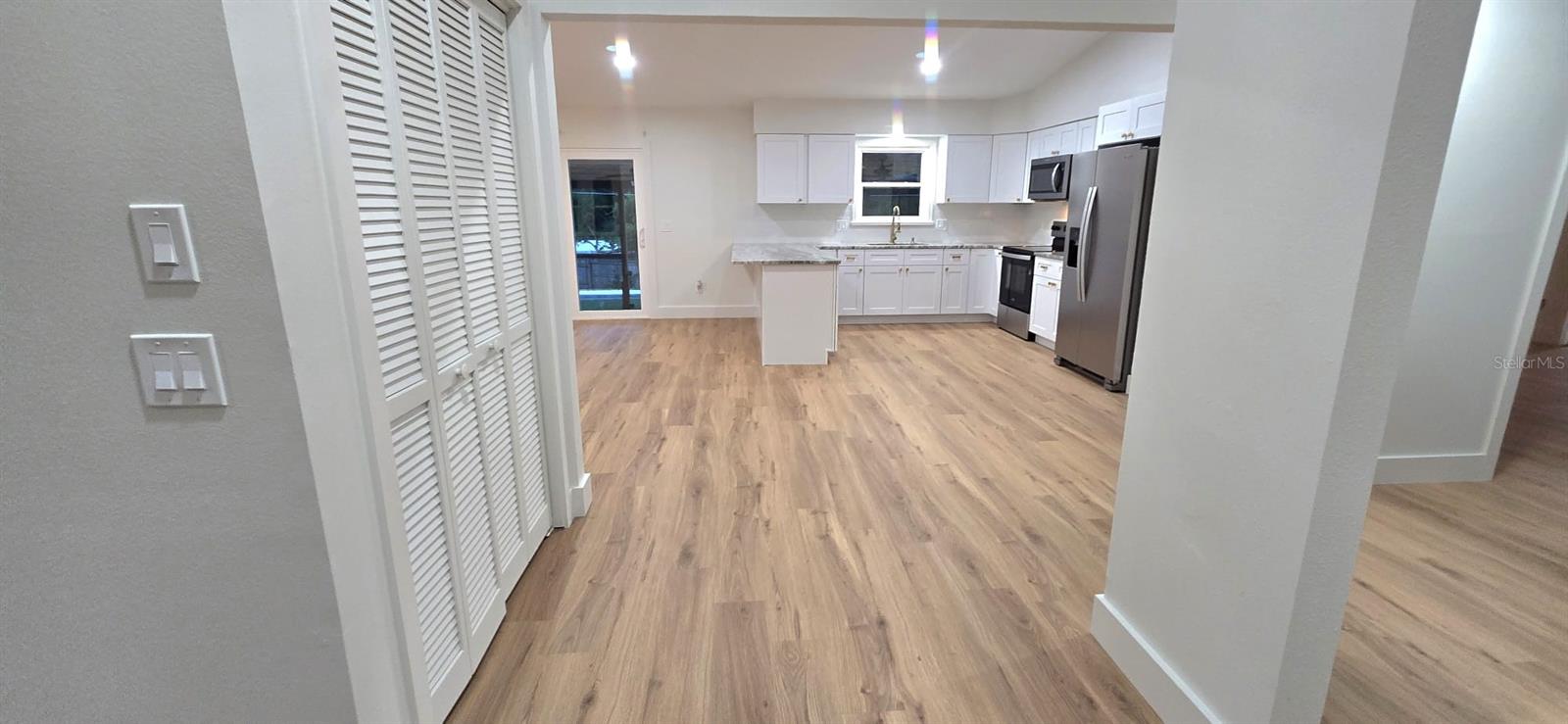 DELTONA LAKES UNIT 03 - Residential