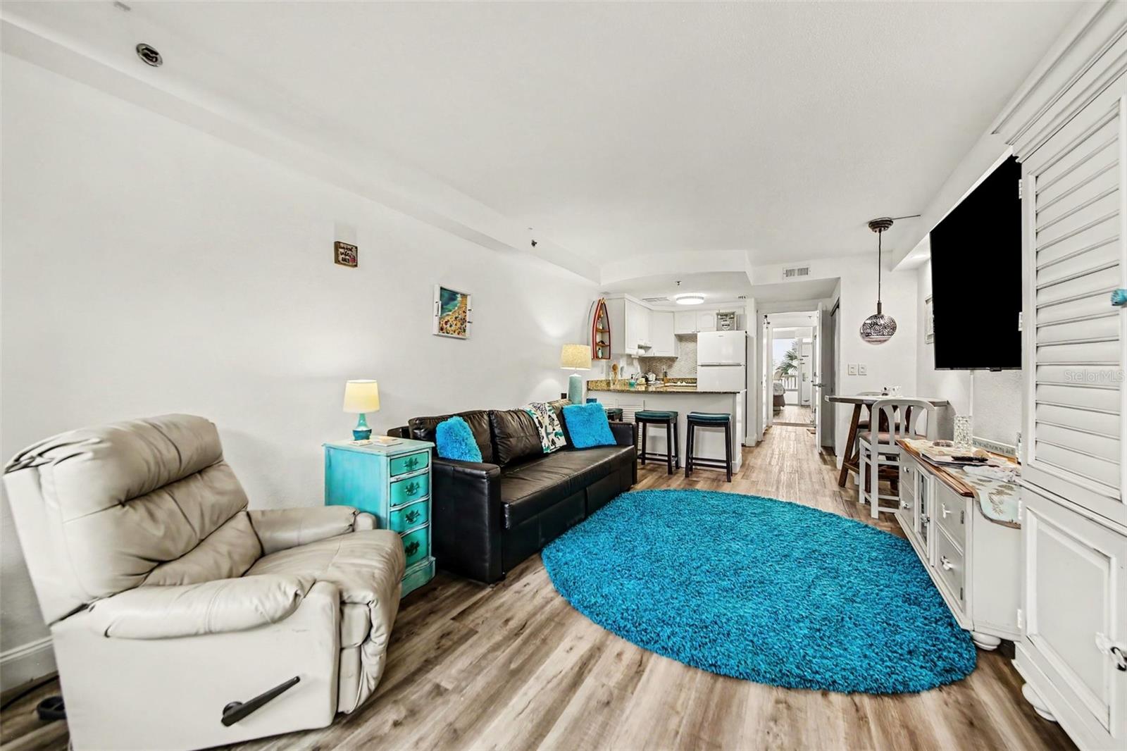 DAYTONA BEACH RESORT & CONFER - Residential
