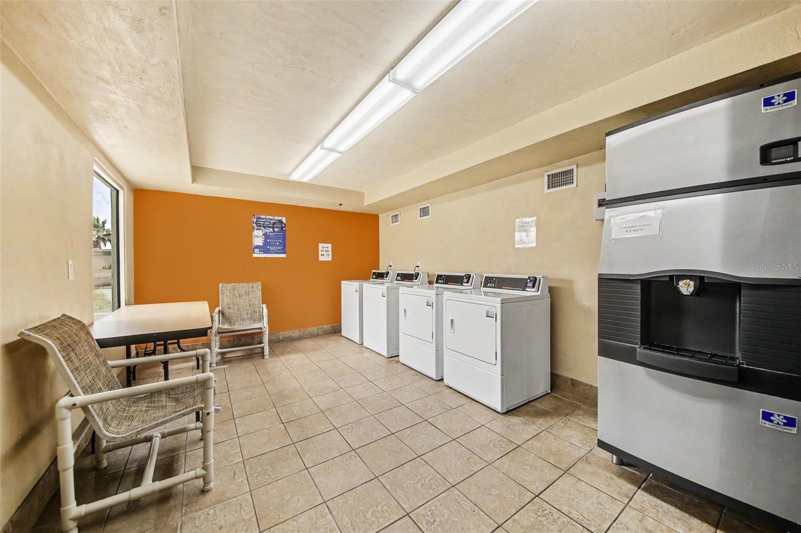 DAYTONA BEACH RESORT & CONFER - Residential