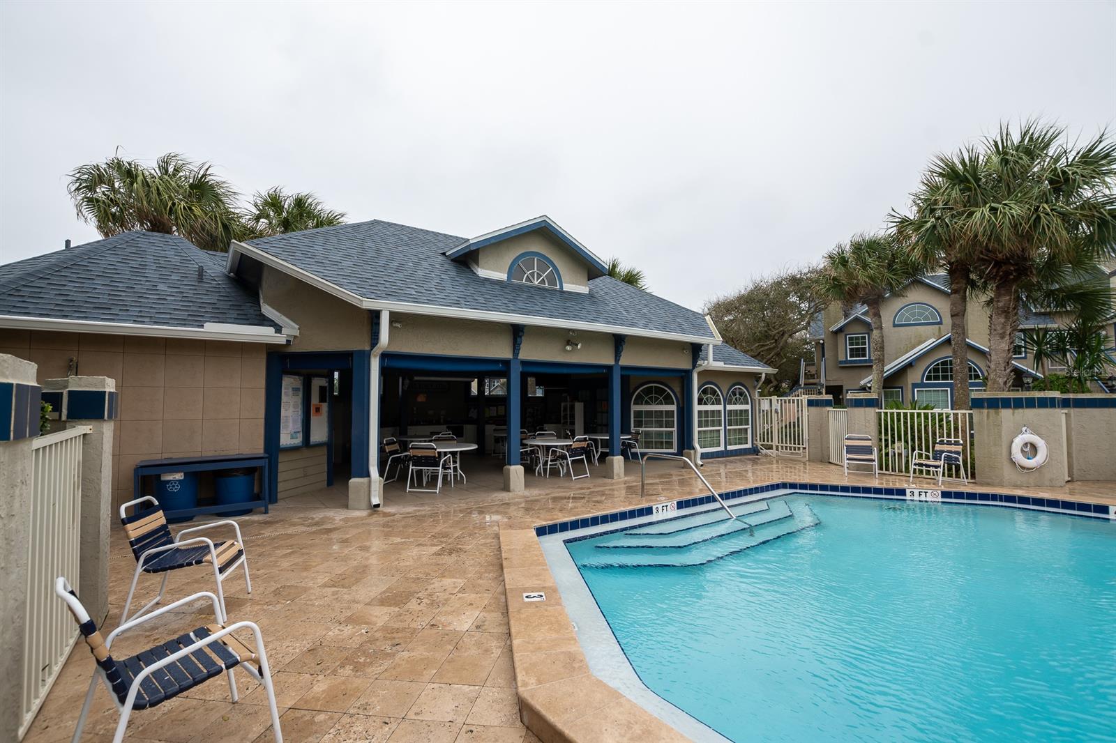 Sun Beach Club Condo Ph 01-03 - Residential