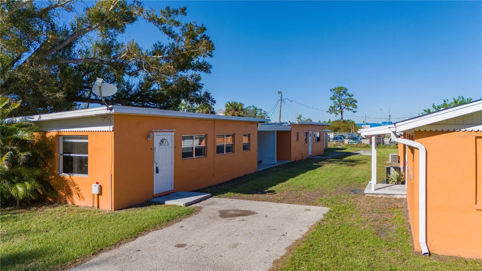 C HARBOR - Residential Income