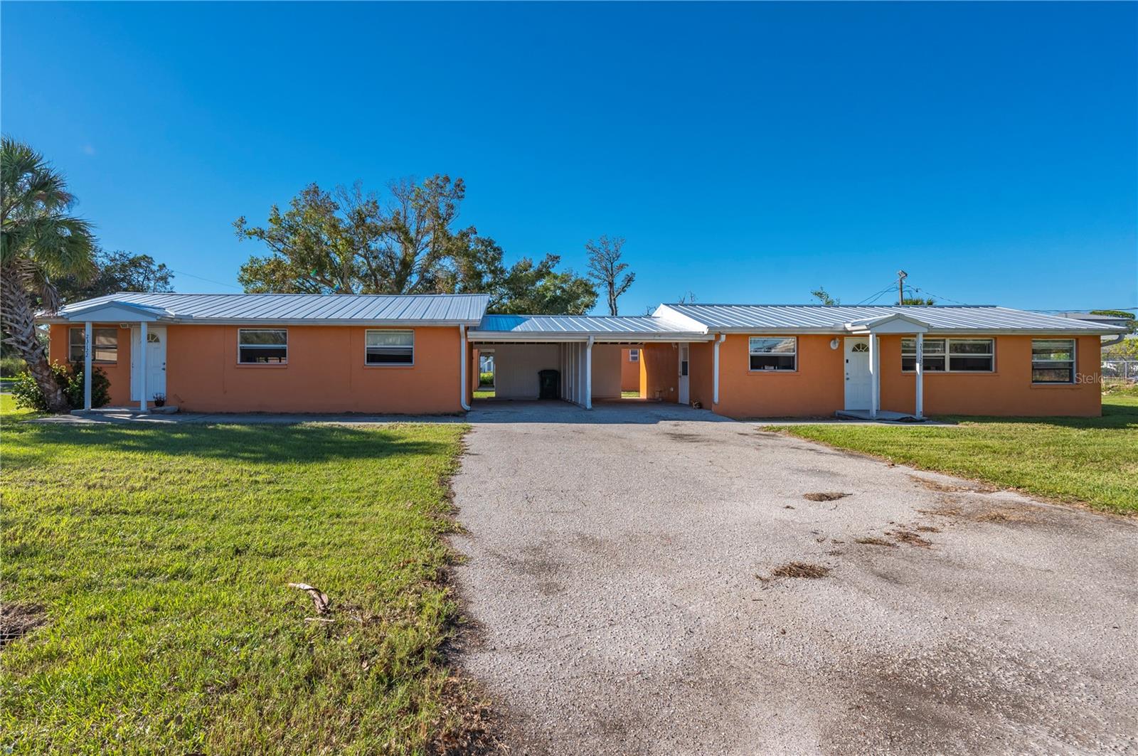 C HARBOR - Residential Income