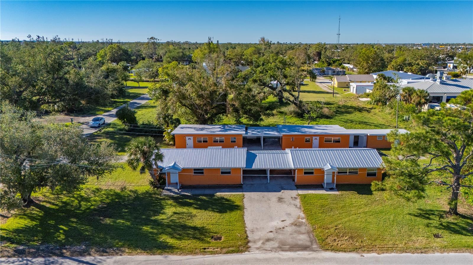 C HARBOR - Residential Income