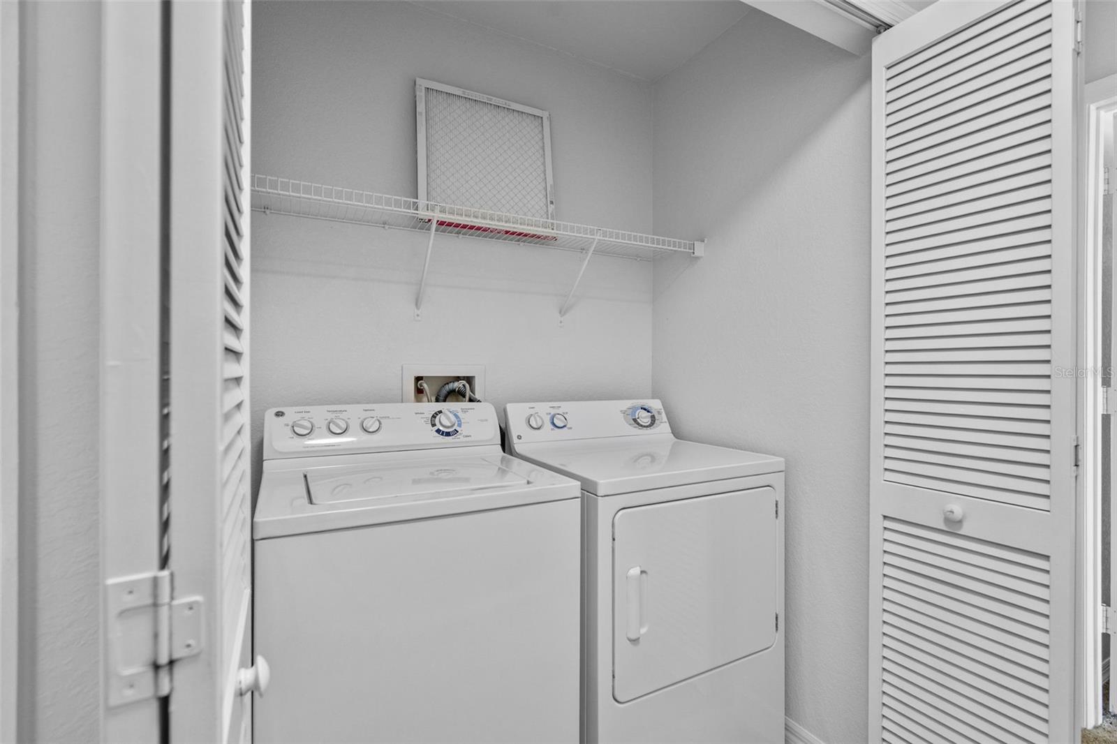 ADMIRALS WALK - Residential