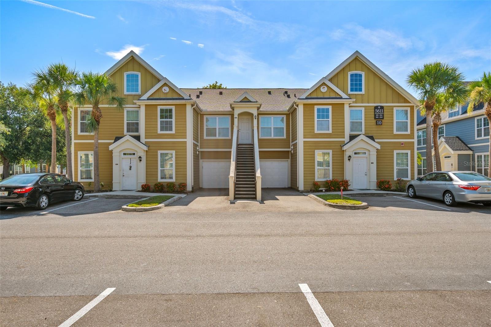 ADMIRALS WALK - Residential