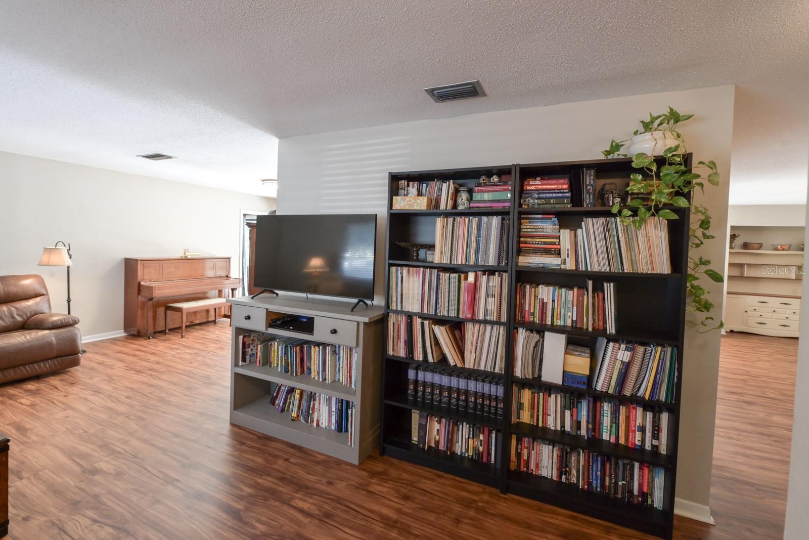 MONTEREY SUB - Residential