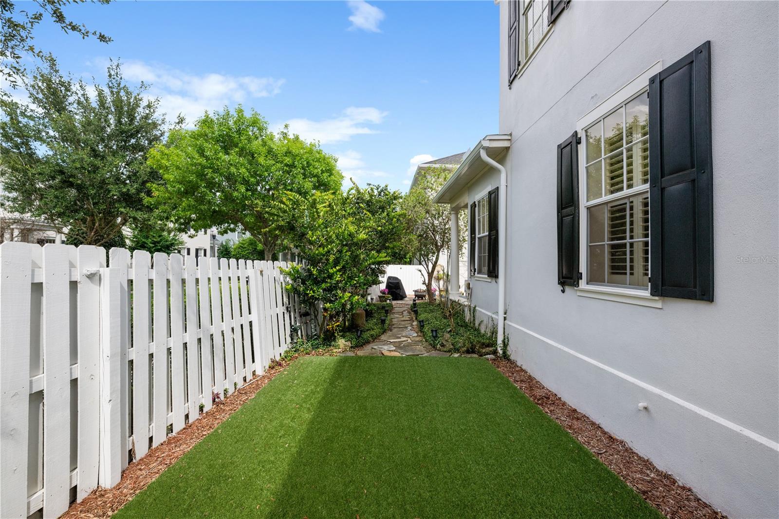 BALDWIN PARK - Residential