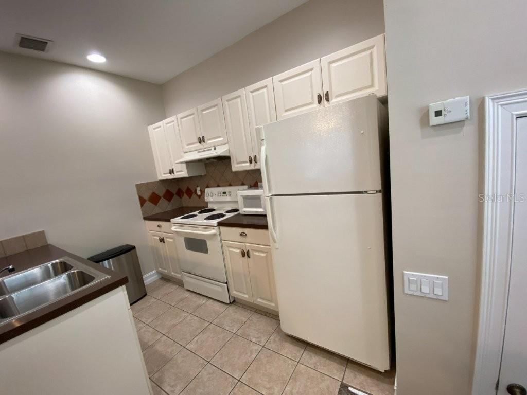 BALDWIN PARK - Residential