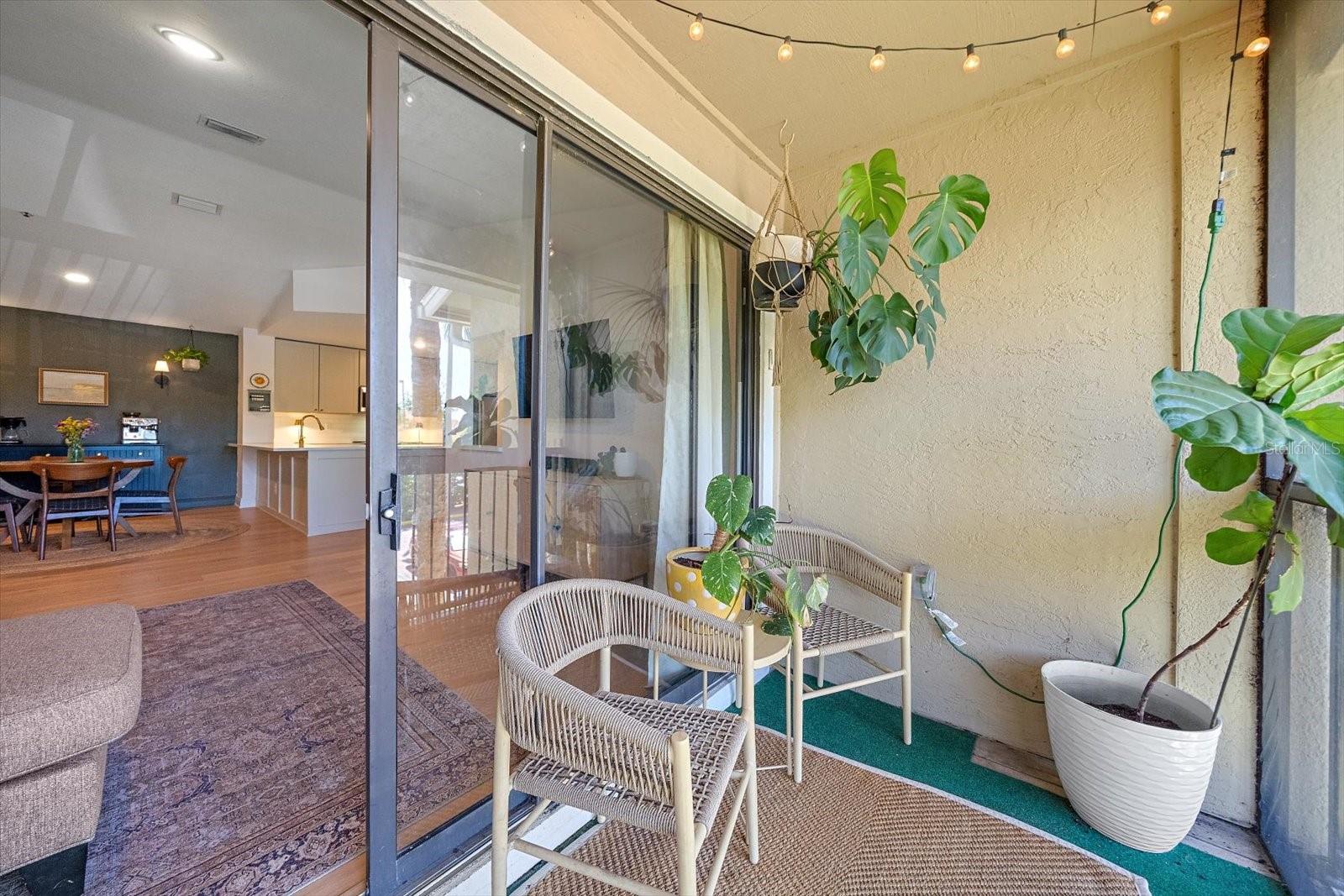 VINTAGE GRAND - Residential