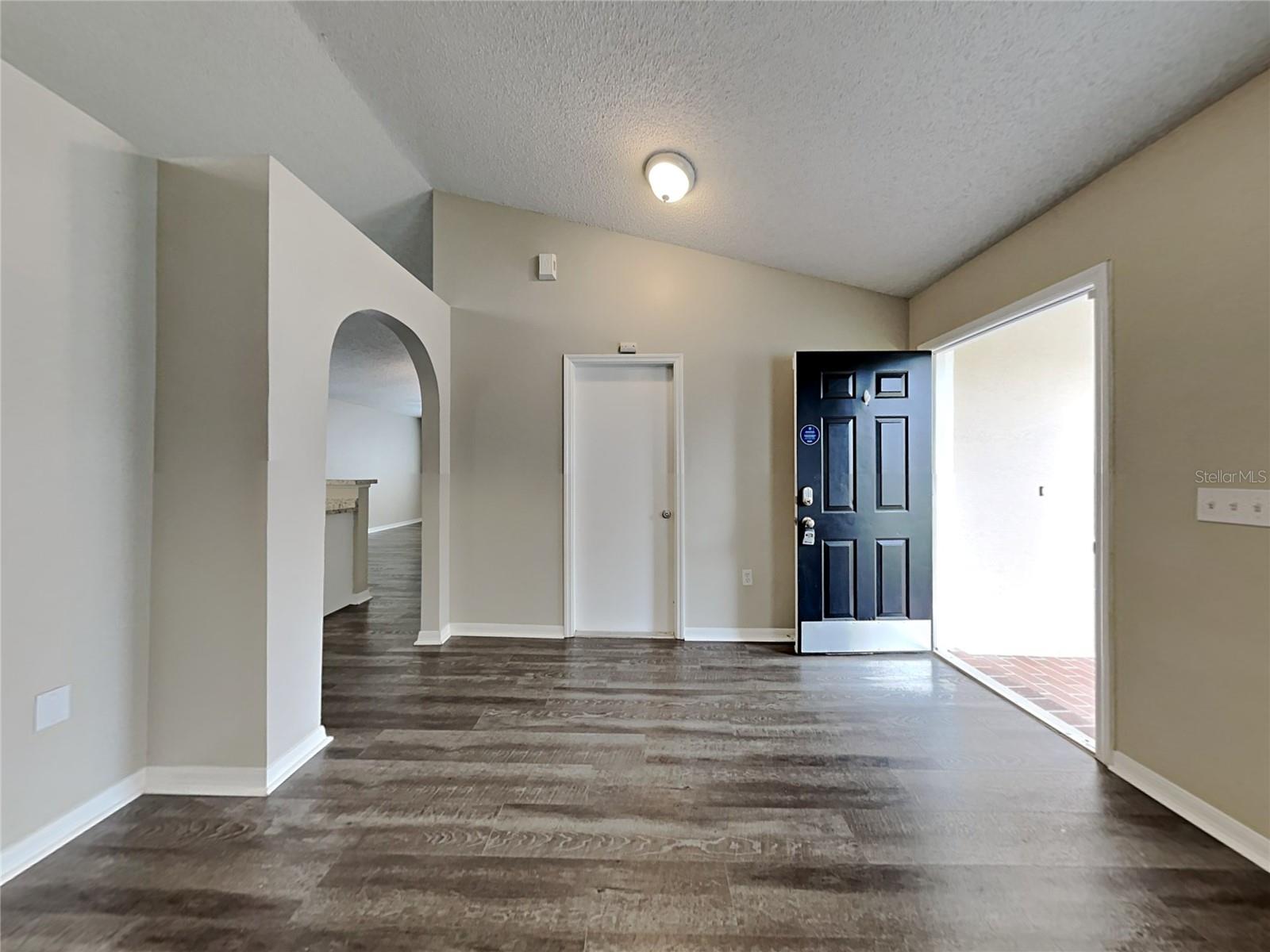SPRING HILL - Residential Lease