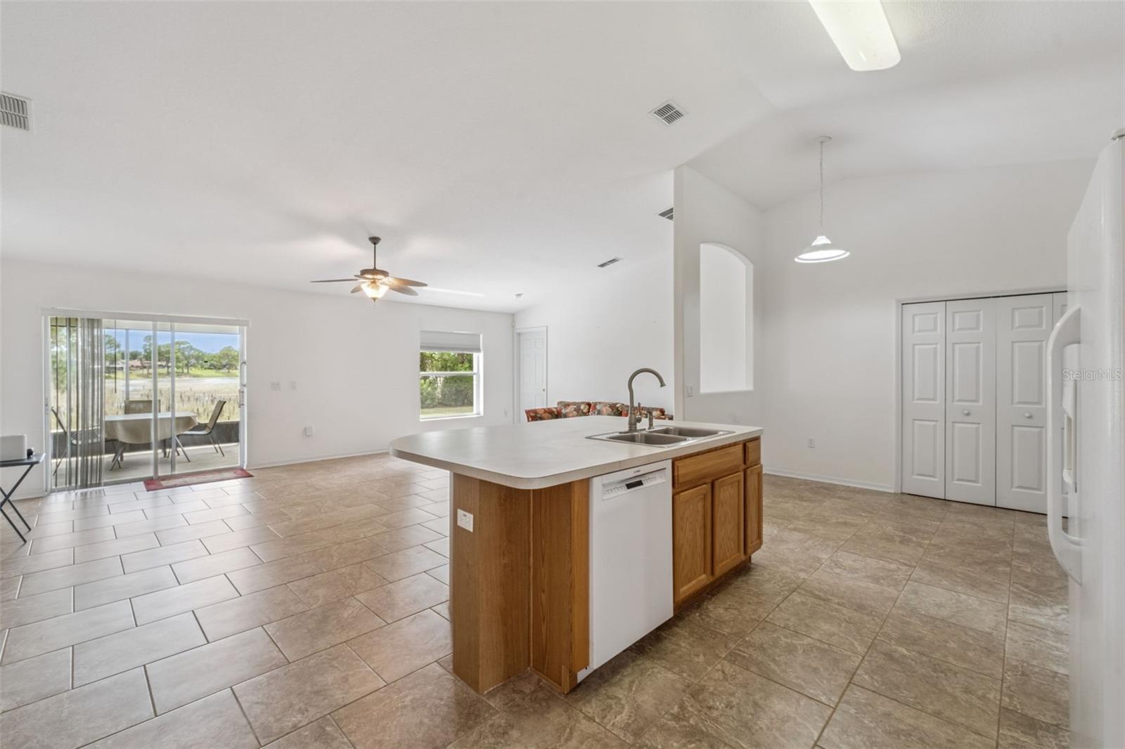 DELTONA LAKES UNIT 41 - Residential