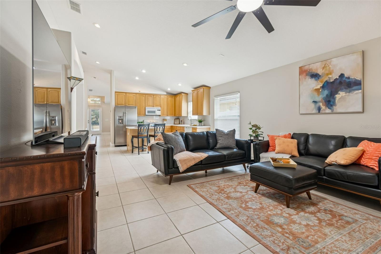 BAY ARBOR - Residential Lease