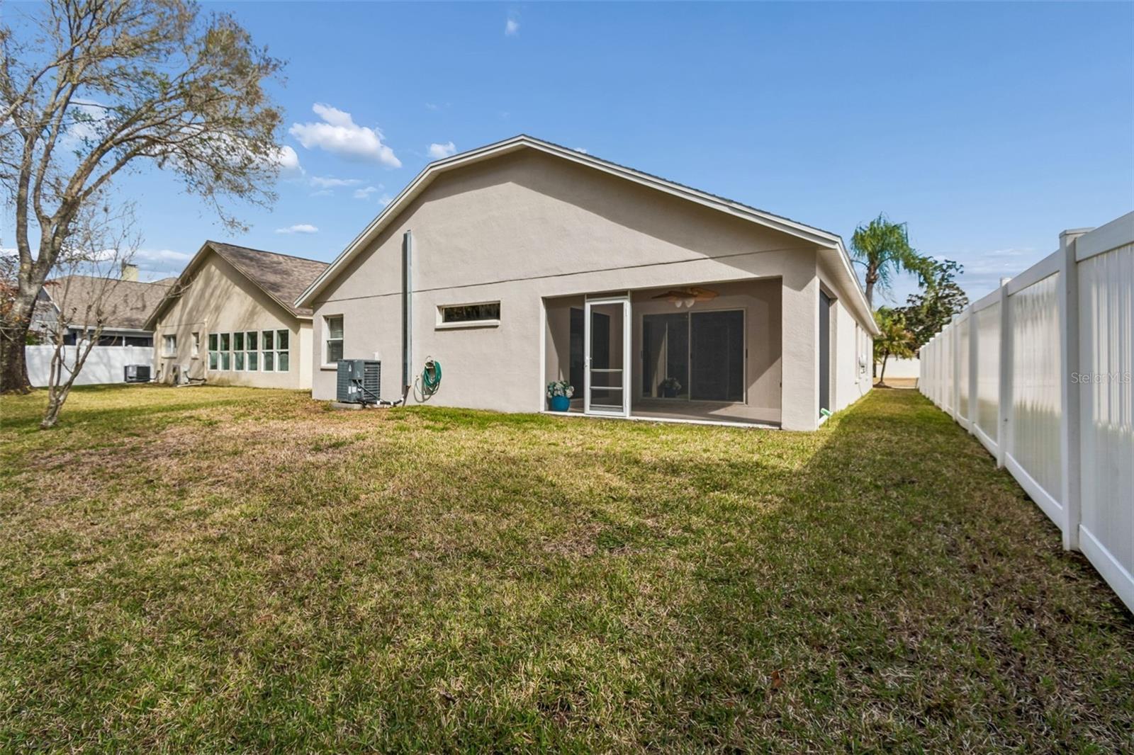 BAY ARBOR - Residential Lease