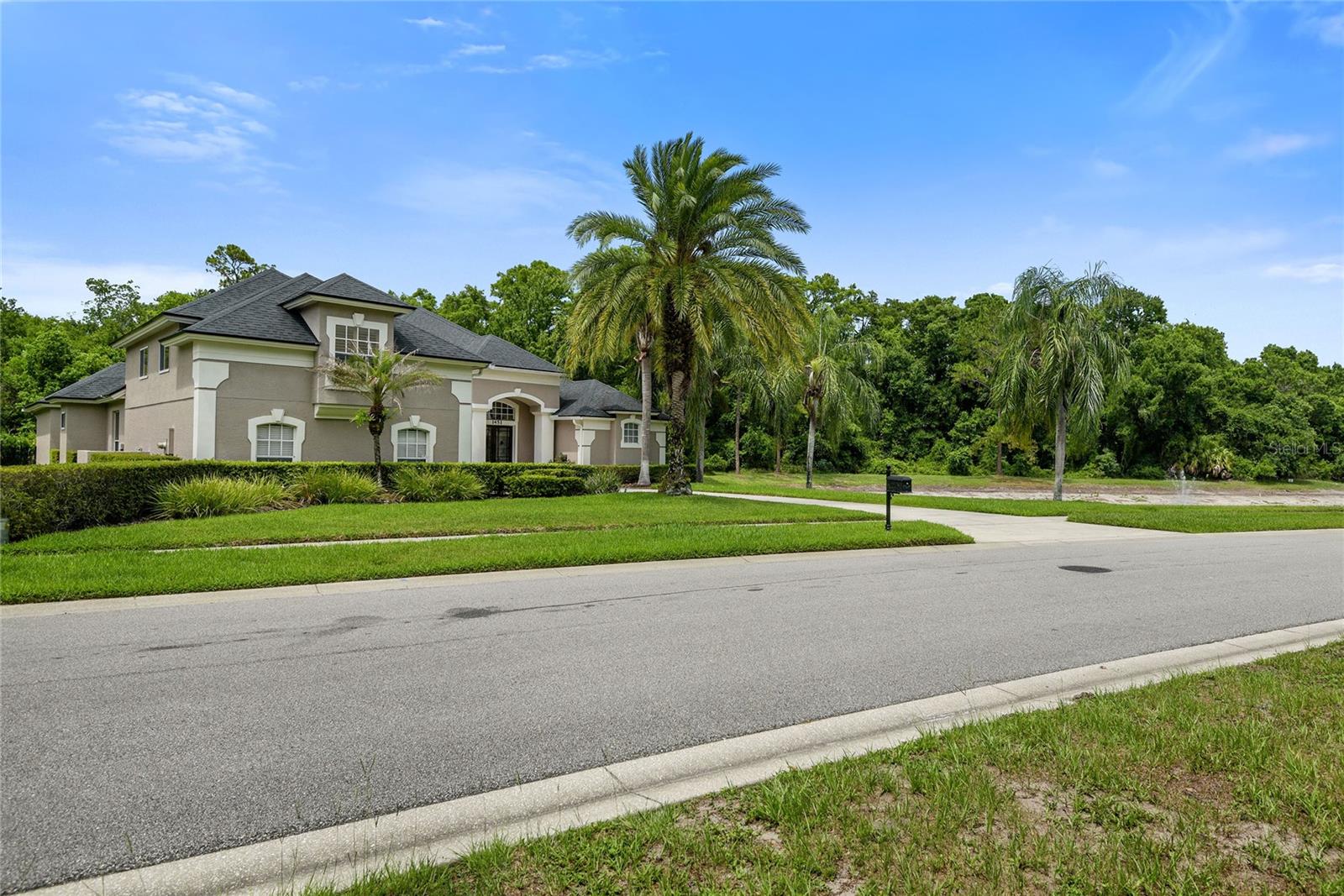 CARDINAL GLEN - Residential