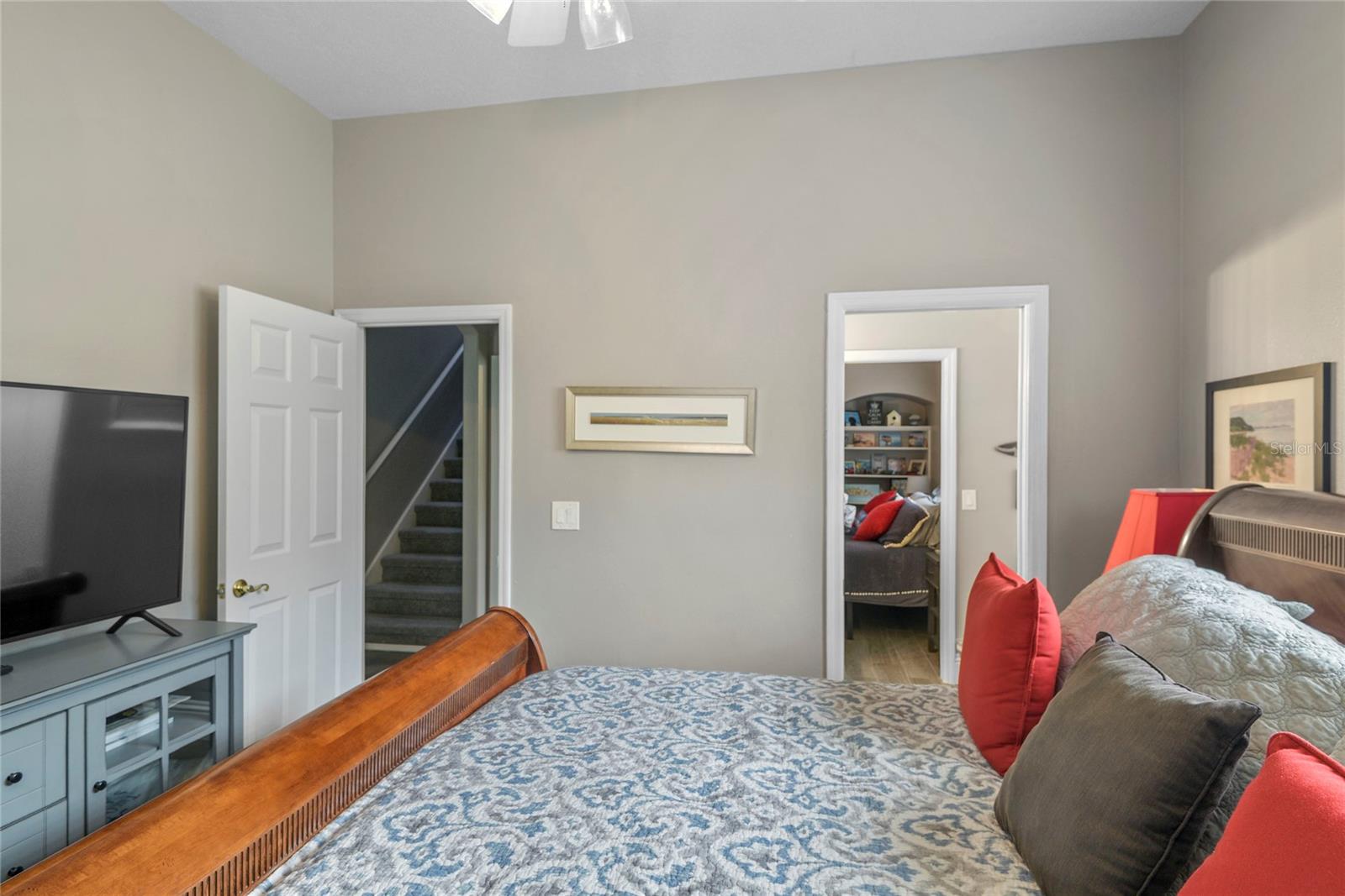 CARDINAL GLEN - Residential