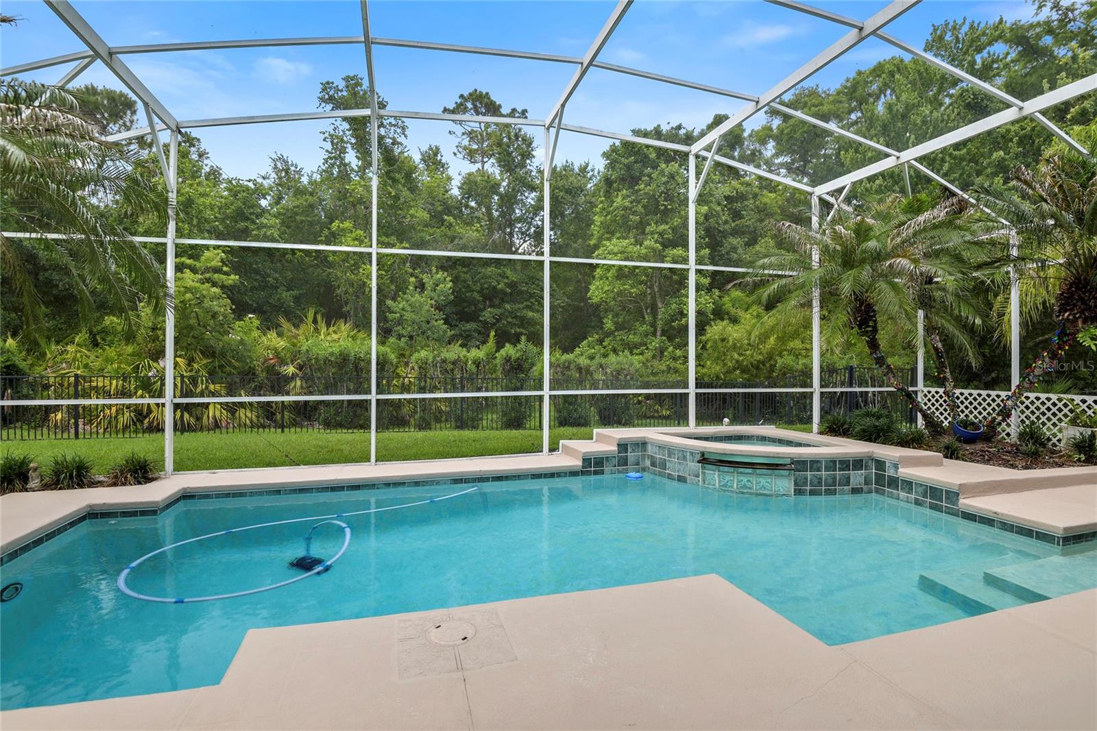 CARDINAL GLEN - Residential