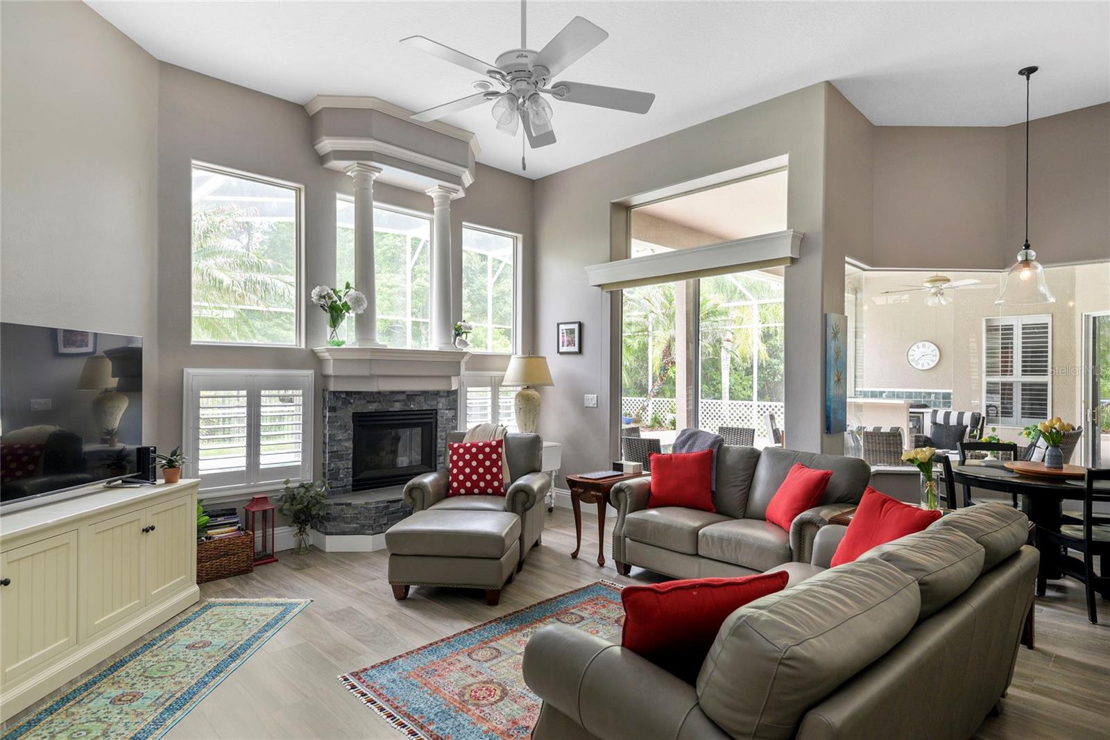 CARDINAL GLEN - Residential