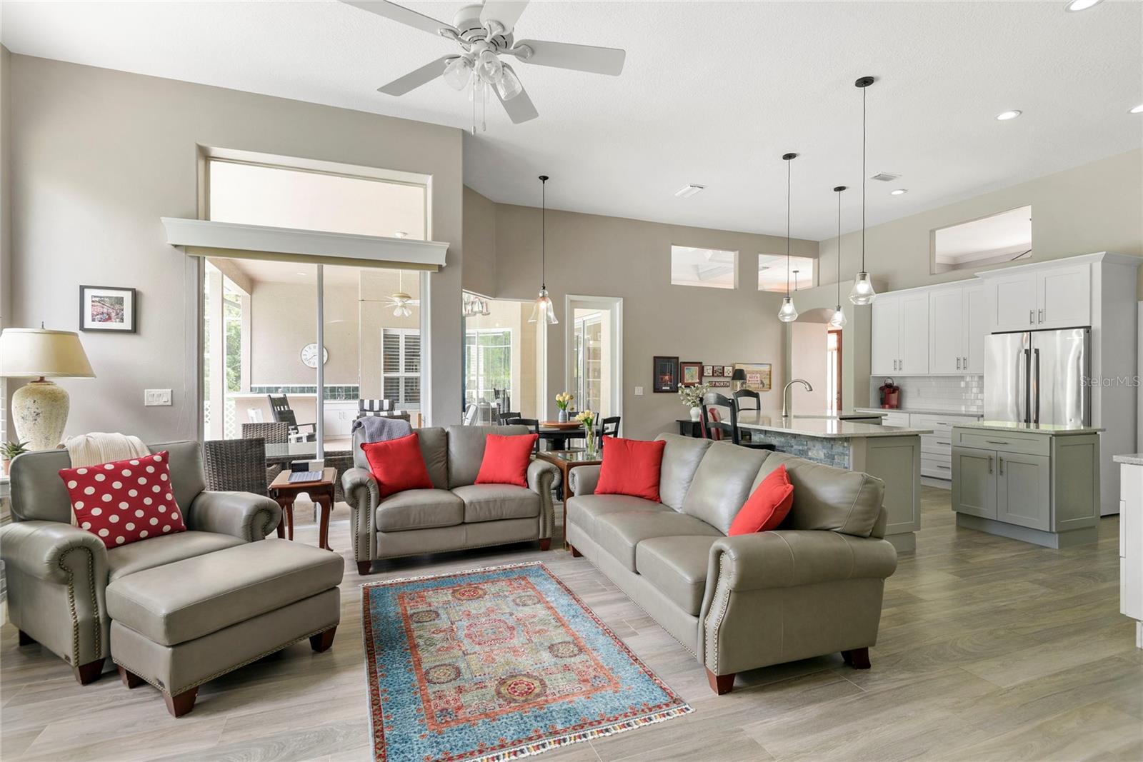 CARDINAL GLEN - Residential