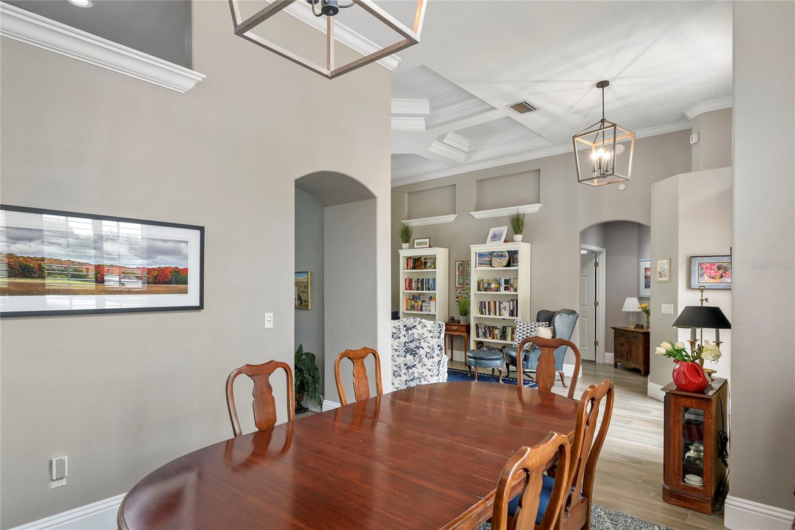 CARDINAL GLEN - Residential