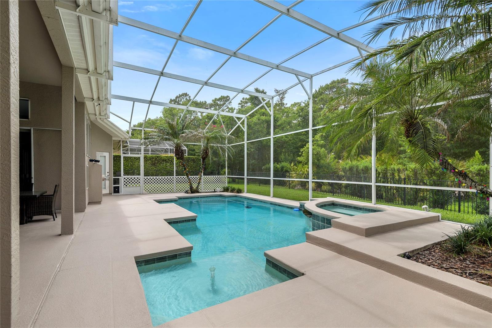 CARDINAL GLEN - Residential
