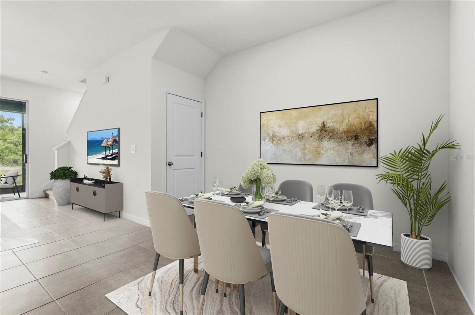 PROMENADE EAST - Residential