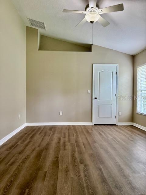 MEADOW POINTE 04 - Residential Lease