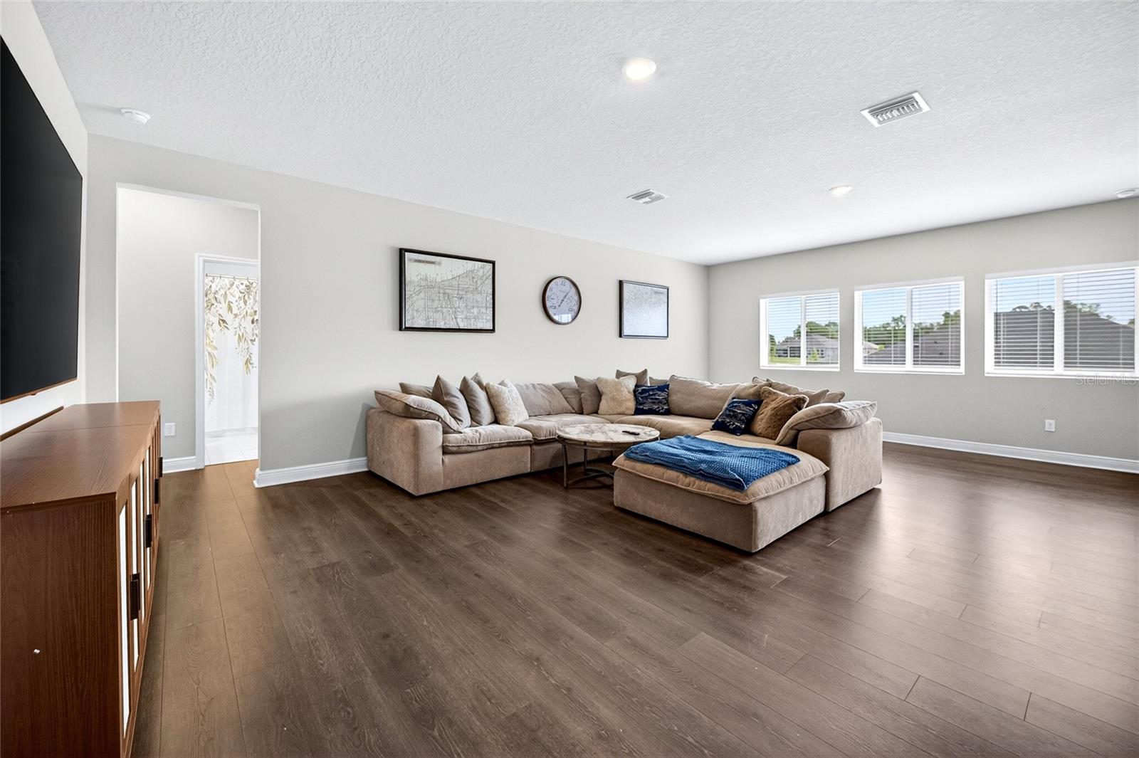 CARMELA SUB - Residential