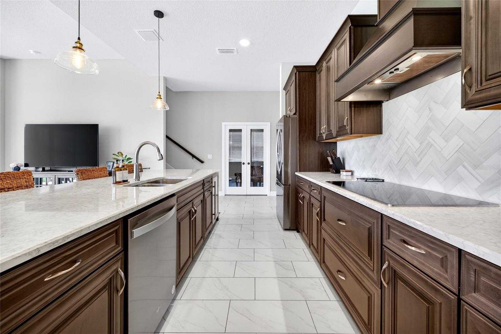 CARMELA SUB - Residential