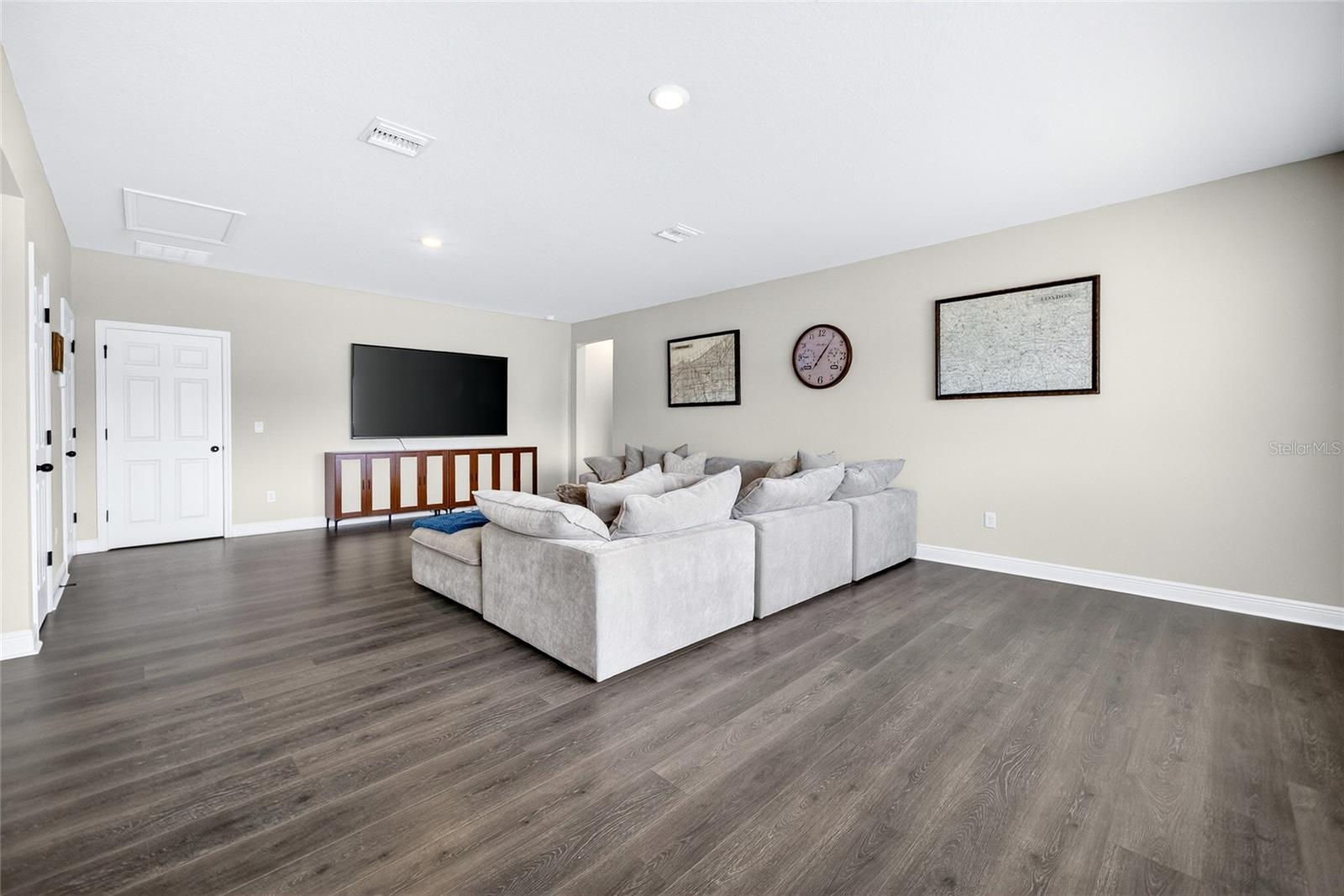CARMELA SUB - Residential