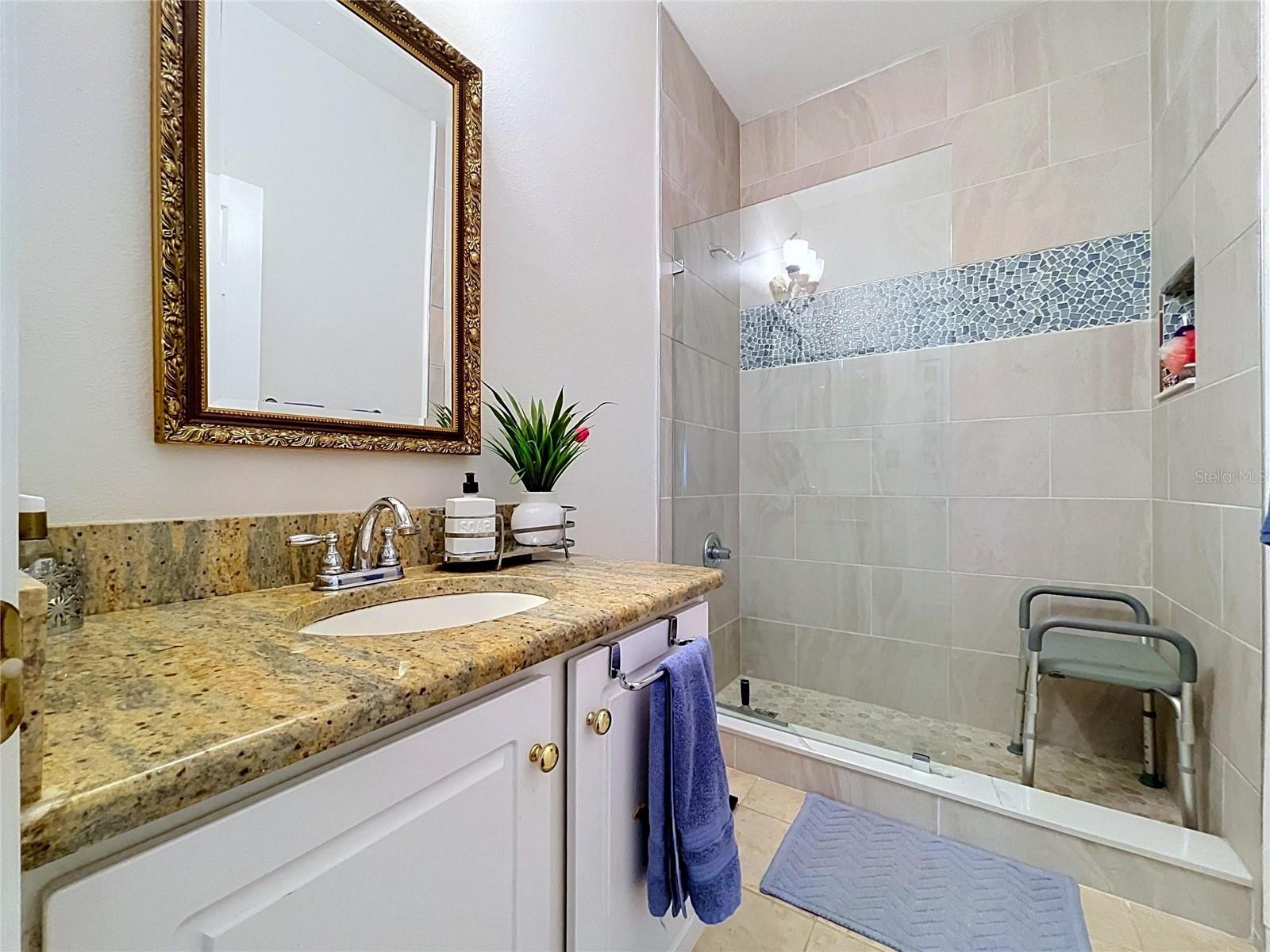 NORTHWOOD - Residential