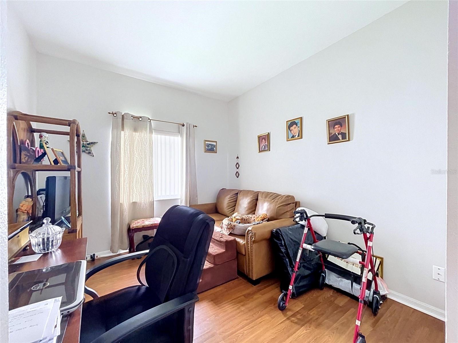 NORTHWOOD - Residential