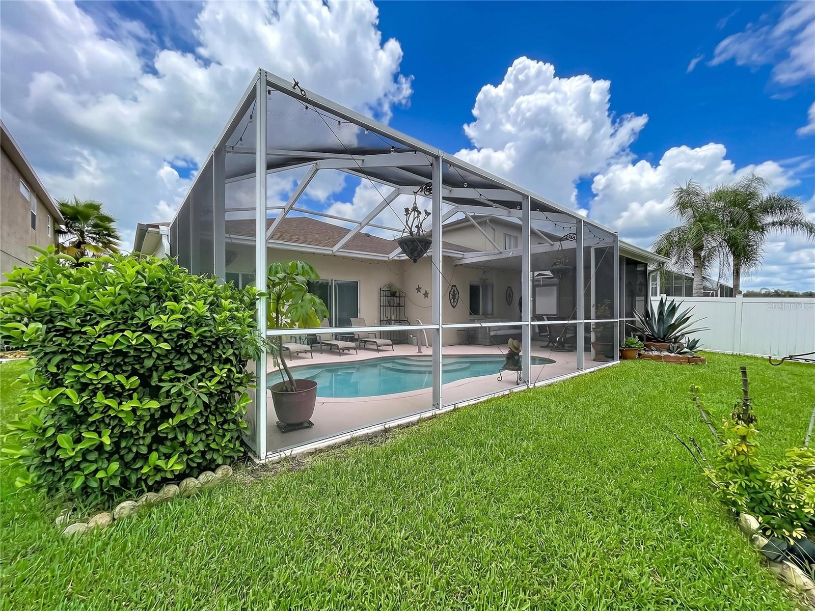 NORTHWOOD - Residential