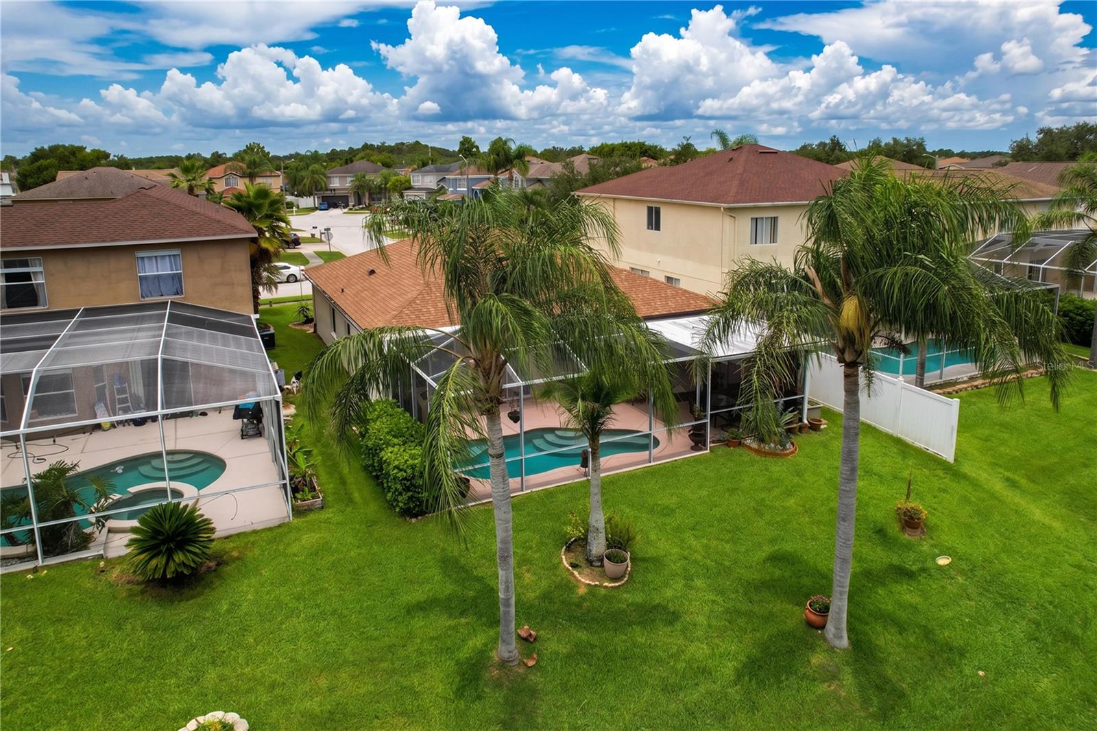 NORTHWOOD - Residential