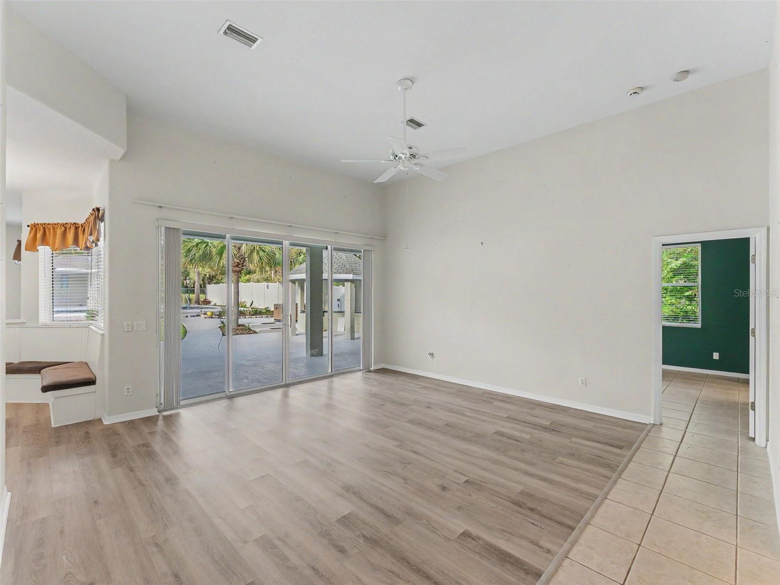 PINE RIDGE UNIT 03 - Residential