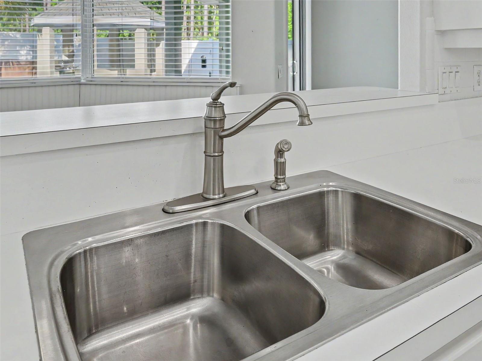 PINE RIDGE UNIT 03 - Residential