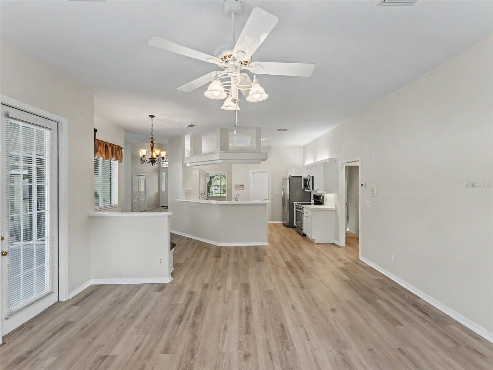 PINE RIDGE UNIT 03 - Residential