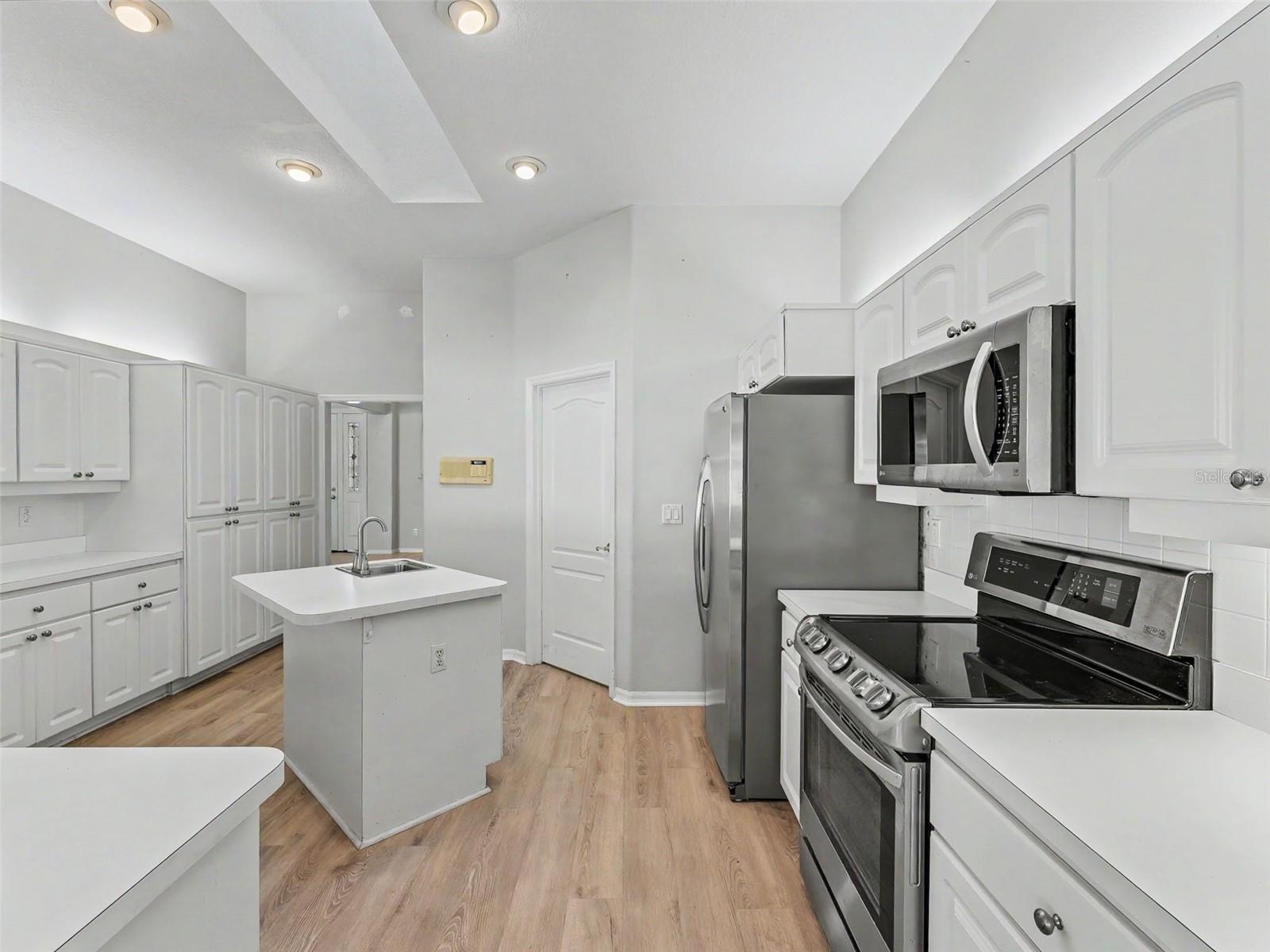 PINE RIDGE UNIT 03 - Residential