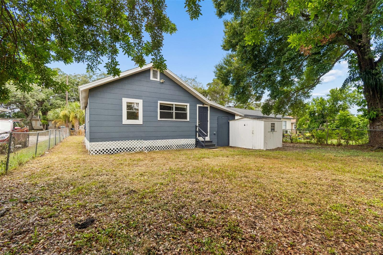 LAKEVIEW HEIGHTS - Residential