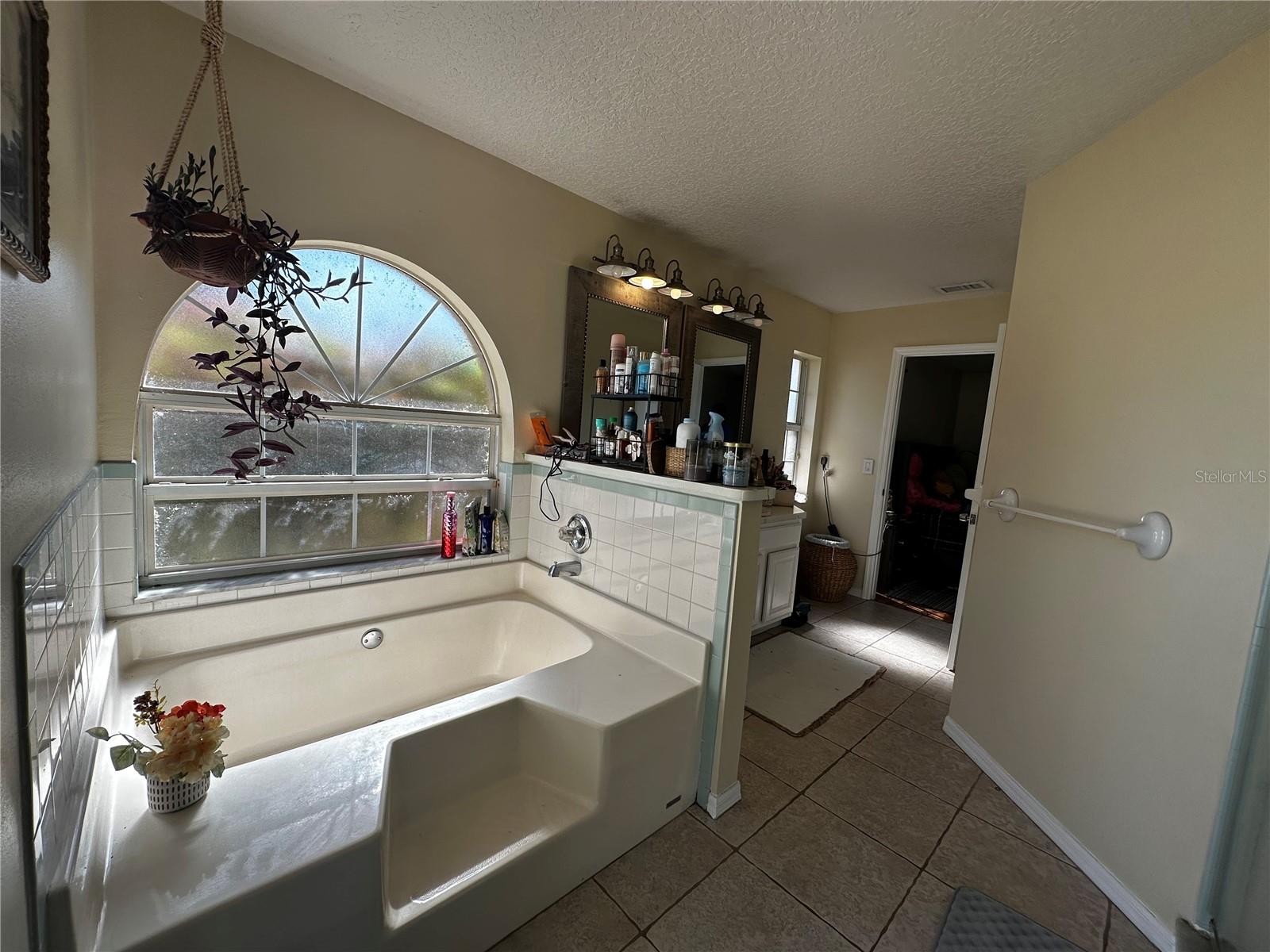 MONTVERDE COUNTRY MEADOWS PT REP TR A - Residential