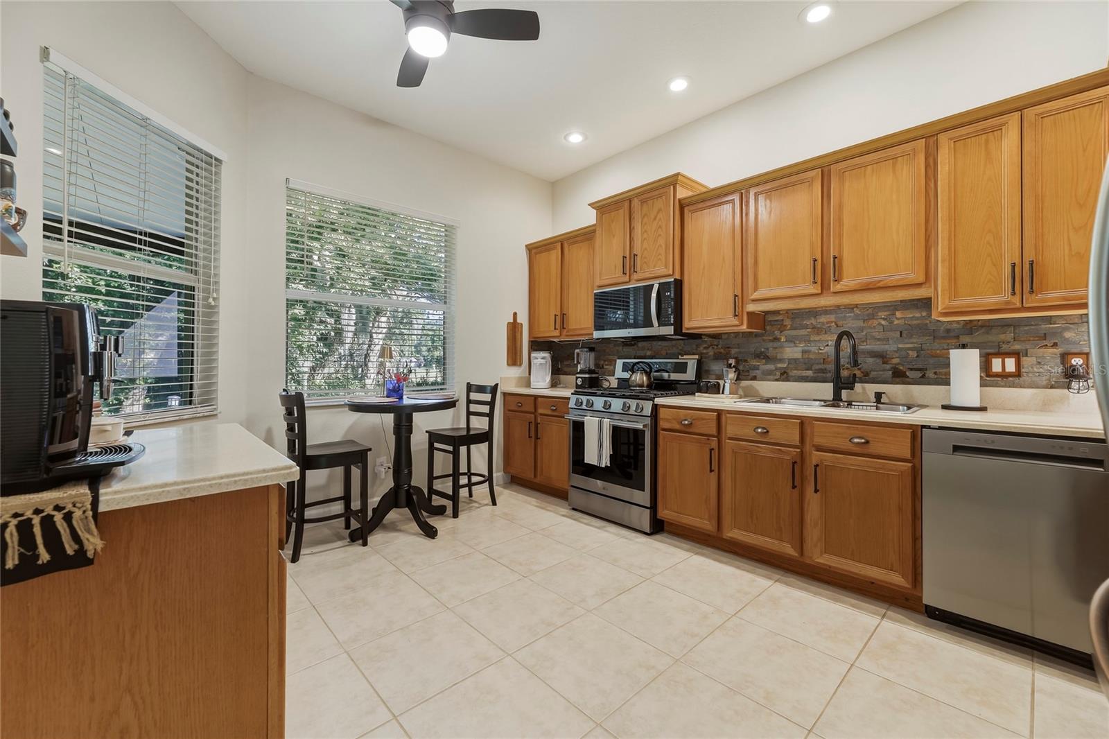 VILLAGE WOODS AT LA CITA - Residential