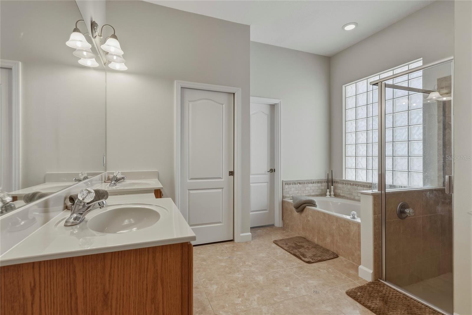 VILLAGE WOODS AT LA CITA - Residential