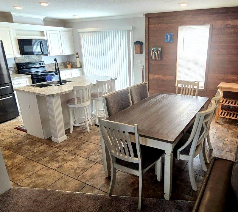 LAKE TARPON MOBILE HOME VILLAGE - Residential