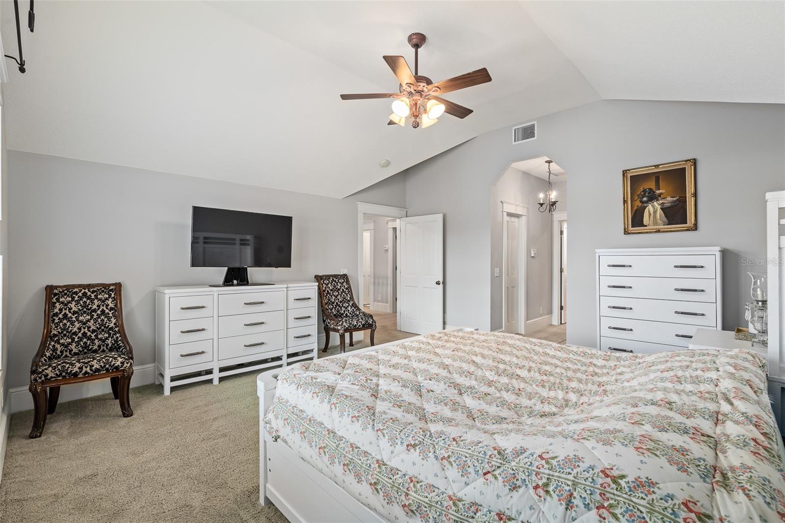 HICKORY LANE - Residential