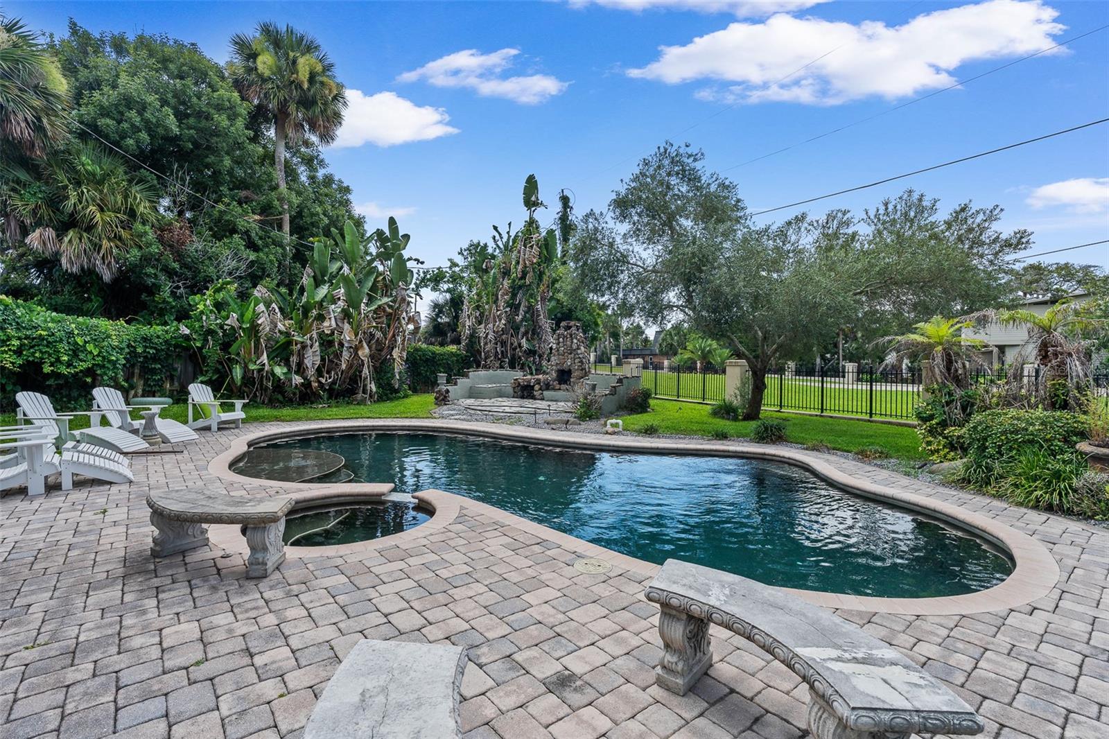 HICKORY LANE - Residential