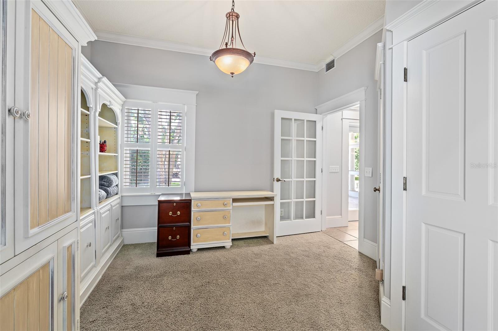 HICKORY LANE - Residential