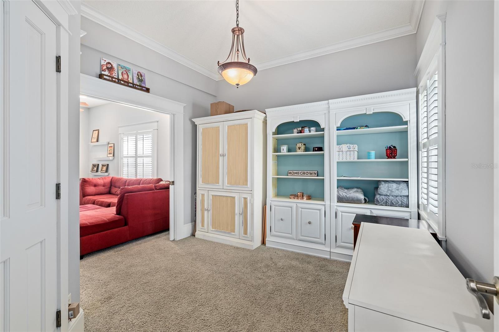 HICKORY LANE - Residential