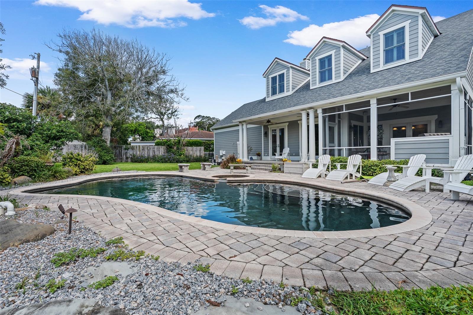 HICKORY LANE - Residential
