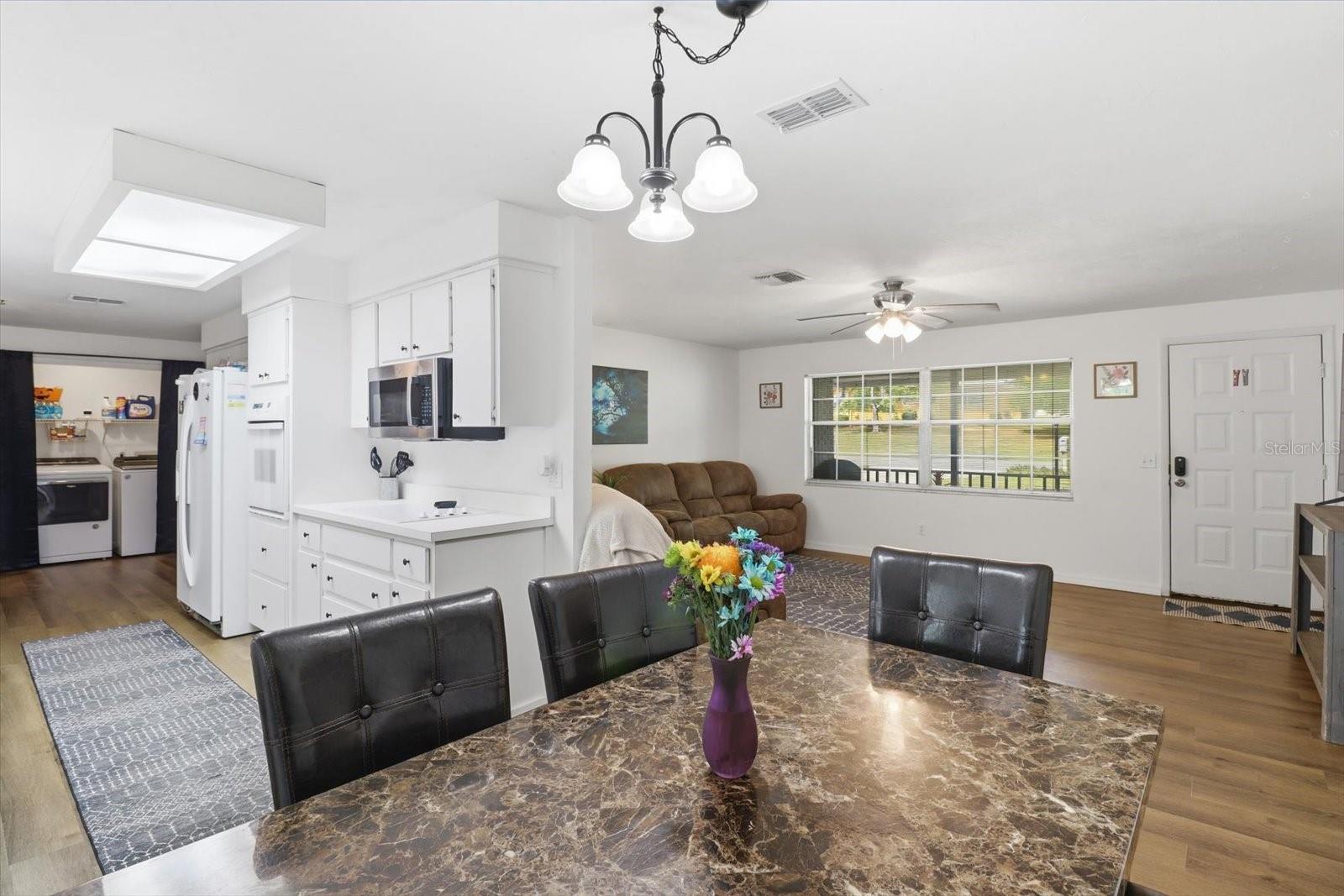 BEVERLY HILLS UNIT 08 PH 02 - Residential