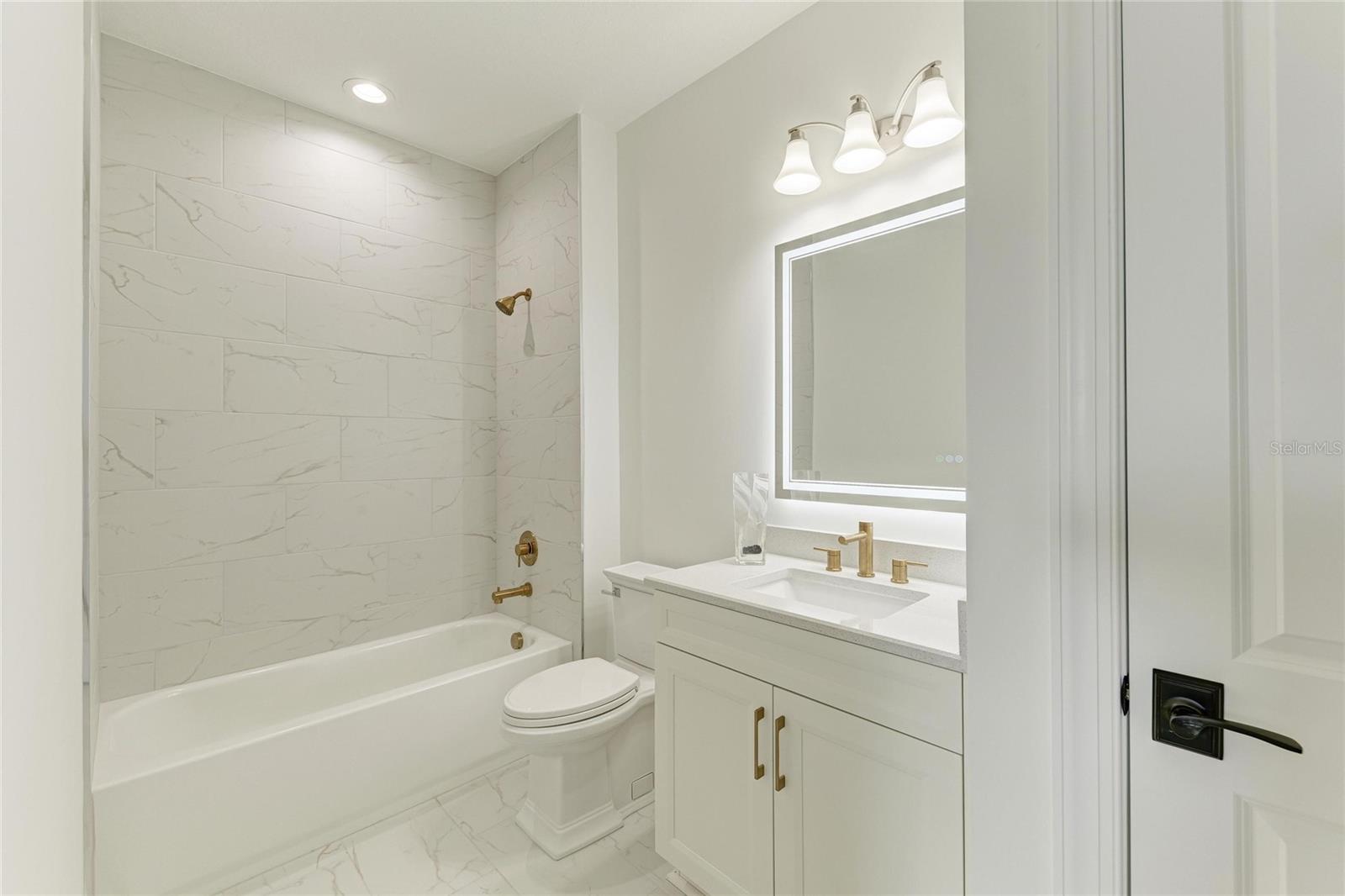 ARTISTRY PH 3B - Residential